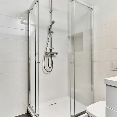 Swistackiego With Free Garage By Renters Apartmán Vratislav